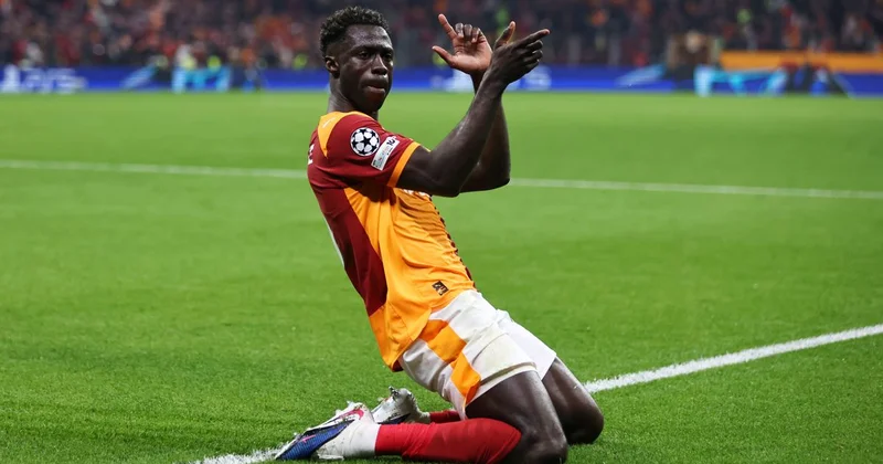 Галатасарай сенсационно разгромил Ювентус в плей офф Лиги чемпионов