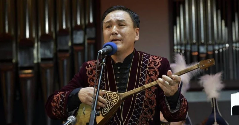 Мені кім тыңдайды? Шерхан Мұратазаның сөзін тыңдады ма? Рамазан Стамғазиев азаматтық пікірін білдірді