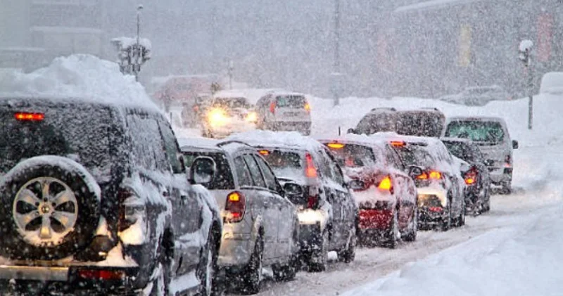 Ауа райы күрт бұзылып, Солтүстік Қазақстан облысында жол жабылды