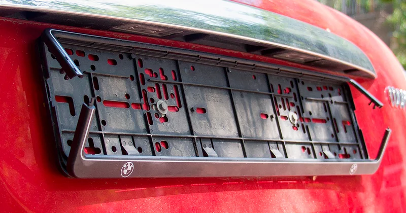 Автокөлік нөмірін полицей алып кетсе не істеу керек?