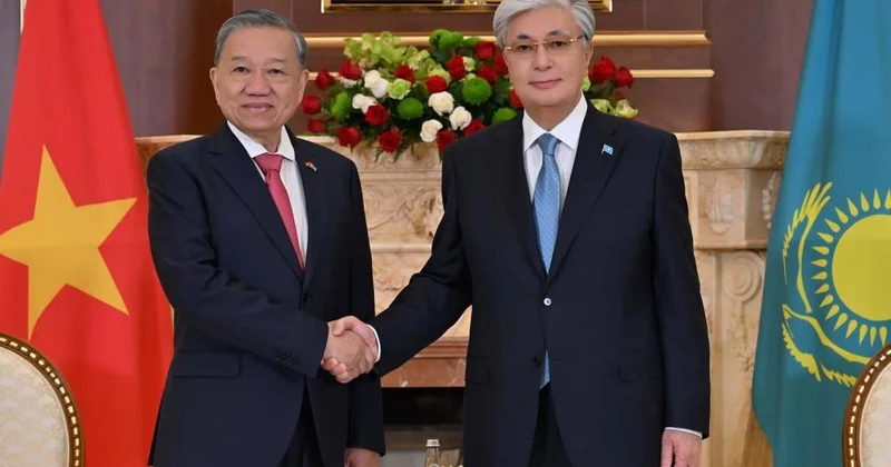 Токаев направил телеграмму генсеку Компартии Вьетнама