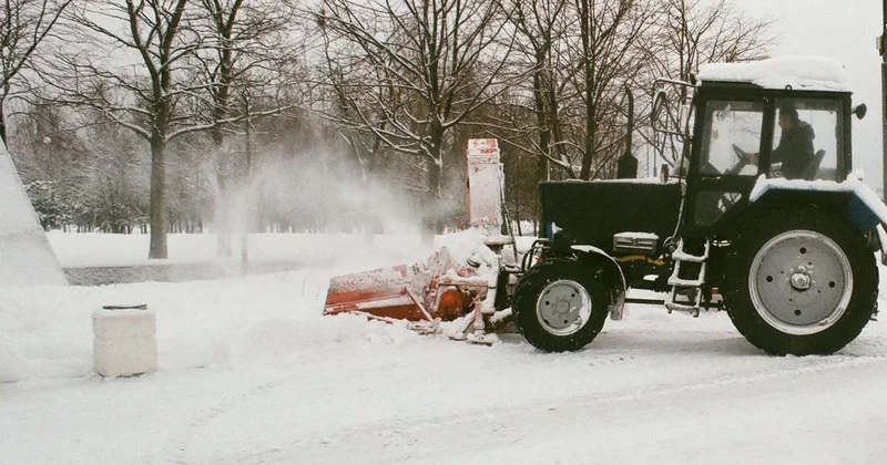 Собирали кости заново : рабочий попал под колеса трактора в Акмолинской области