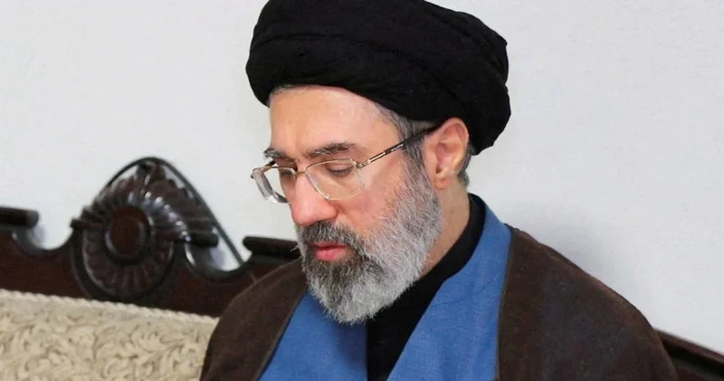 Хаменей аяғынан айрылған және комада жатыр шетелдік БАҚ