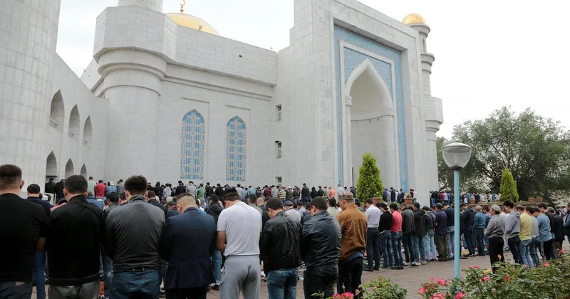 Празднование Ораза айт в Казахстане: стало известно расписание айт намаза во всех регионах