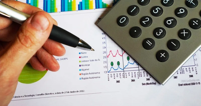 Не критиковать, а понять