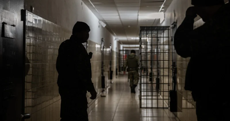 Атбасардағы азаптау ісі: түзеу мекемесінің 12 қызметкеріне қатысты ақтау үкімі жойылды