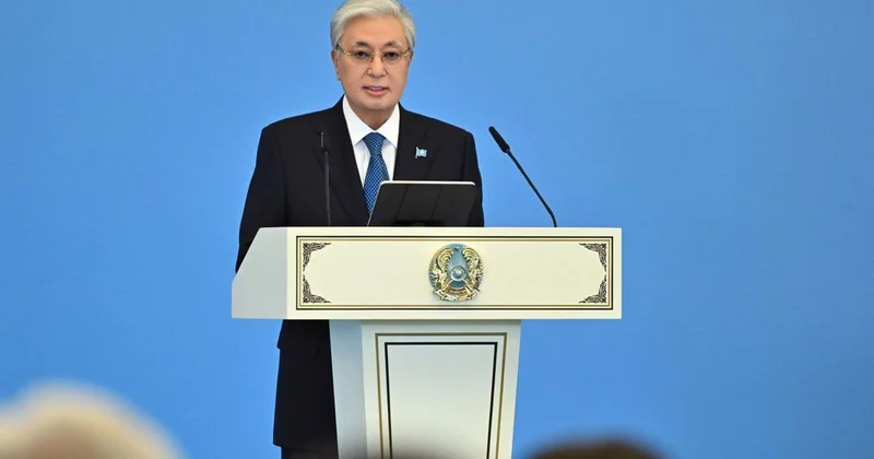 Токаев пообещал верно служить в соответствии с новой Конституцией