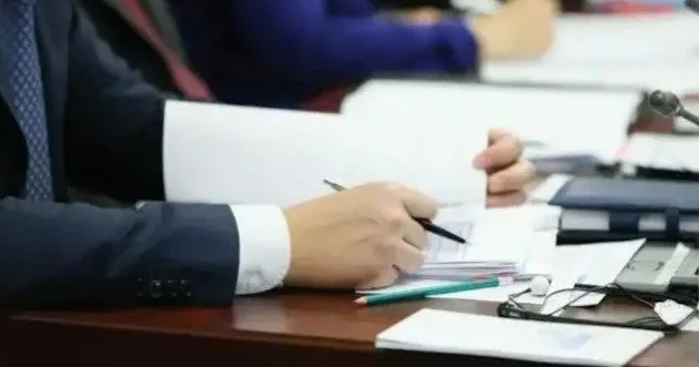 Түркістанда заң бұзушылыққа жол берген бірнеше шенеунікті қызметтен босату ұсынылды