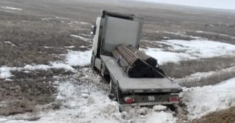Ақтөбе облысында жол апатынан жүргізуші мен төрт жолаушы қаза тапты