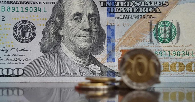 Падение доллара и рубля в Казахстане: что будет с курсом тенге и экономикой страны