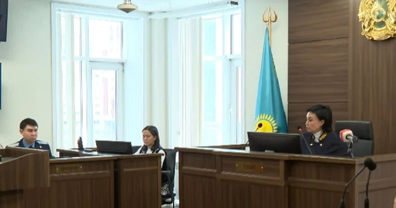 Убил сожительницу : суд над выжившим после падения с 25 го этажа мужчиной начался в Астане