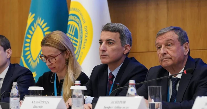 Референдум 2026: Қазақстан бойынша дауыс беру учаскелерінде тәуелсіз бақылаушылар еркін жұмыс істеді