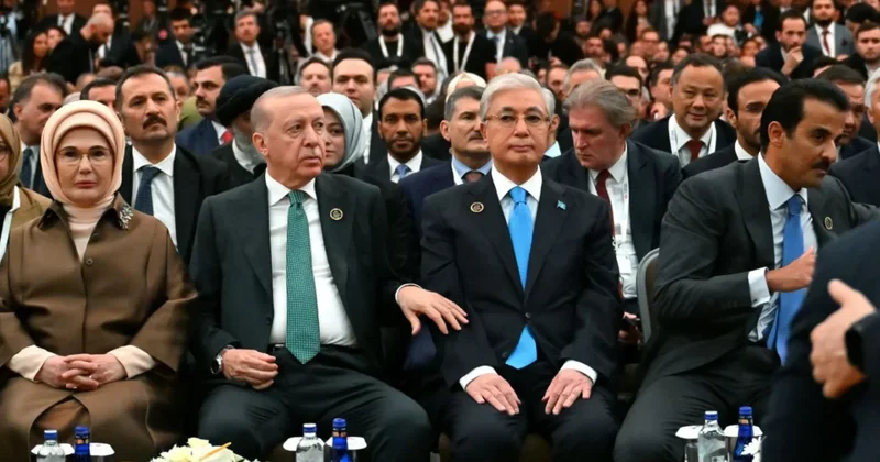 Фотографии тёплой встречи Токаева с Эрдоганом опубликовала Акорда