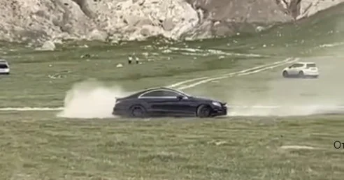 Маңғыстауда қауіпті маневрлар жасап, қоршаған ортаға зиян келтірген жүргізуші 10 тәулікке қамалды