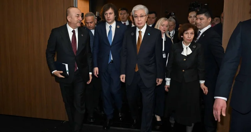 Необходимо сосредоточиться на мерах по прогнозированию региональных или глобальных конфликтов Токаев