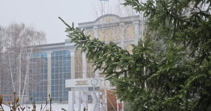 Өскеменге қыс қайта оралды