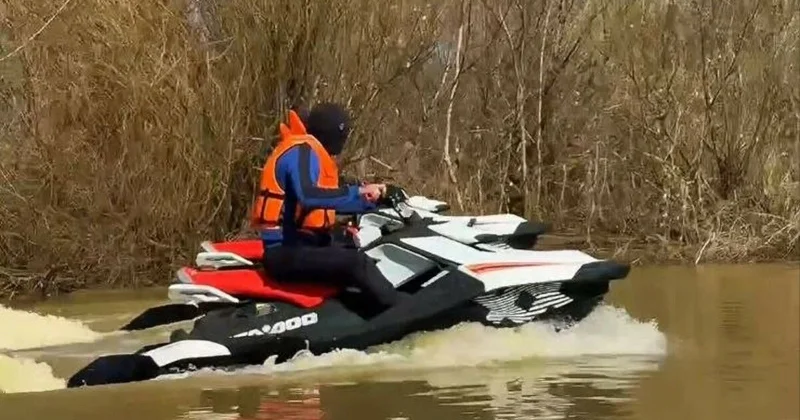 Пока искали жила надежда…