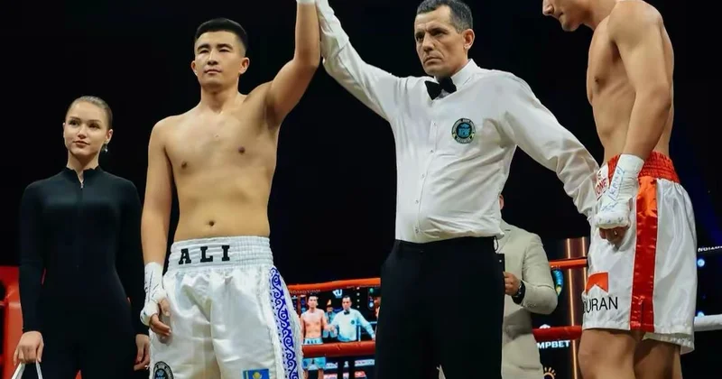 Бауыржан Әли қарсыласын 57 секундта құлатты