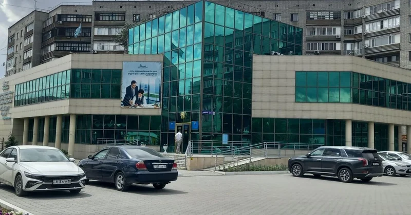Образование начинается с… кассы