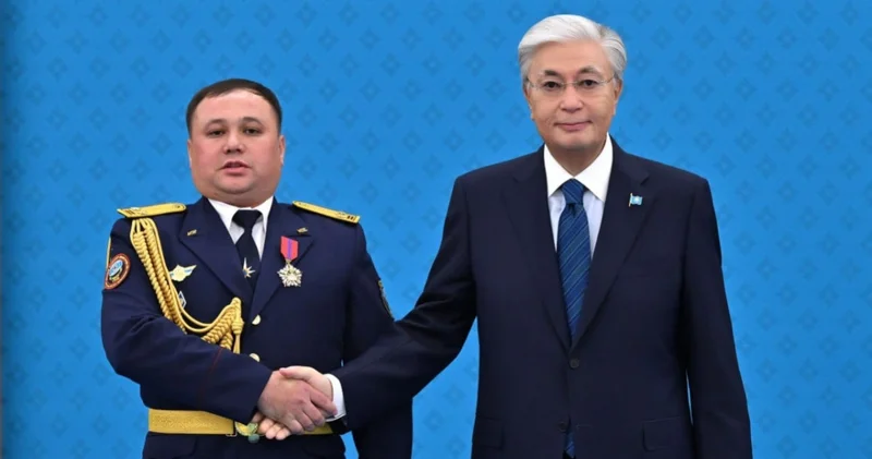 Табиғи апат, қару жарақ қоймасындағы жарылыс кезінде өз басын қатерге тіккен құтқарушылар марапатталды