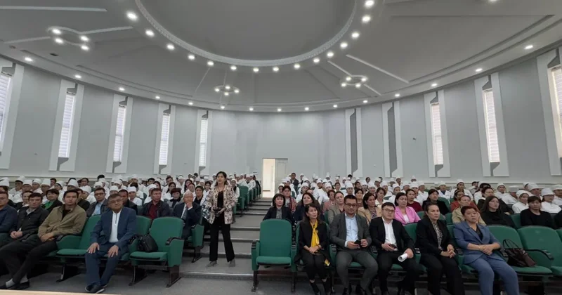 Казахстанские медики поделились опытом лечения диабета с коллегами из Узбекистана
