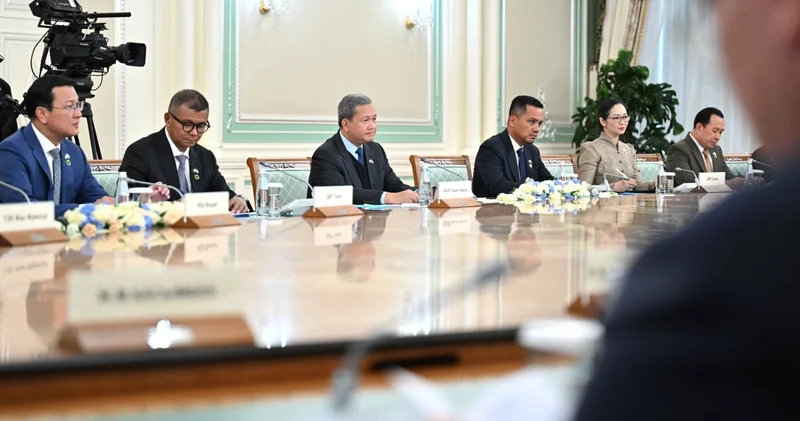 Камбоджаның Премьер министрі екі ел арасындағы мәдени гуманитарлық байланыстардың айрықша сипатына назар аударды