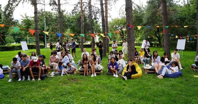 Международный день студентов в Алматы неделя творчества, спорта и знаний