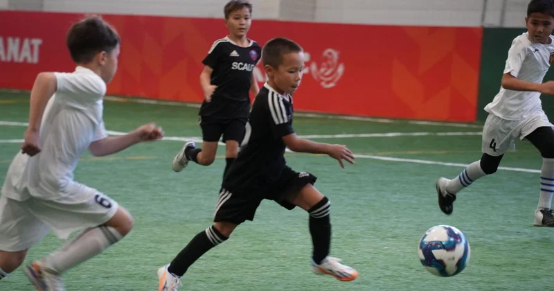 В Карагандинской области стартовал зимний сезон Freedom Balalar Futbol Ligasy