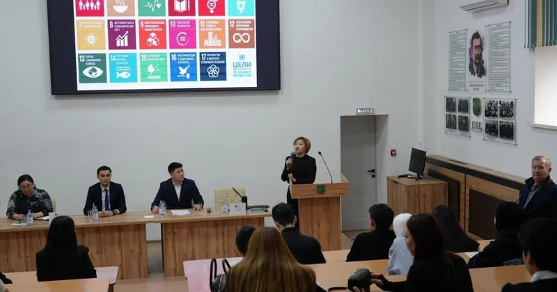Столичная молодежь обсудила экологическую культуру на лекции Таза Қазақстан