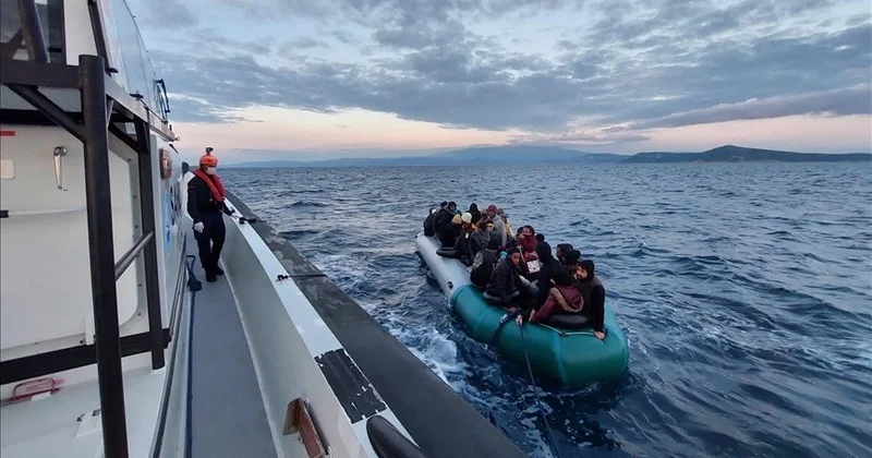 Измир жағалауында 34 заңсыз мигрант құтқарылды