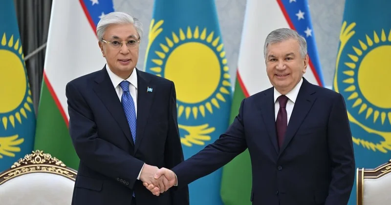 Токаев поблагодарил Мирзиеева за гостеприимство