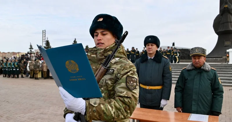Астанада 200 ден аса сарбаз Отанға адал болуға ант берді
