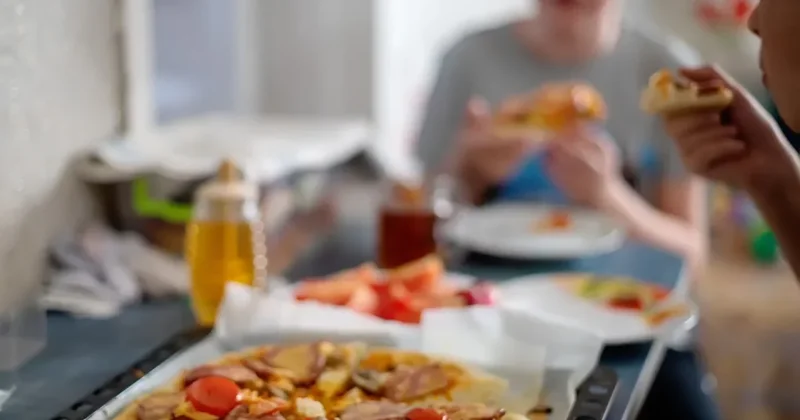 Бывший франчайзи сказал не всё : Papa John’s опроверг уход из Казахстана