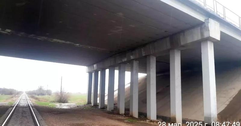 Түркістан облысында көпір опырылып құлады