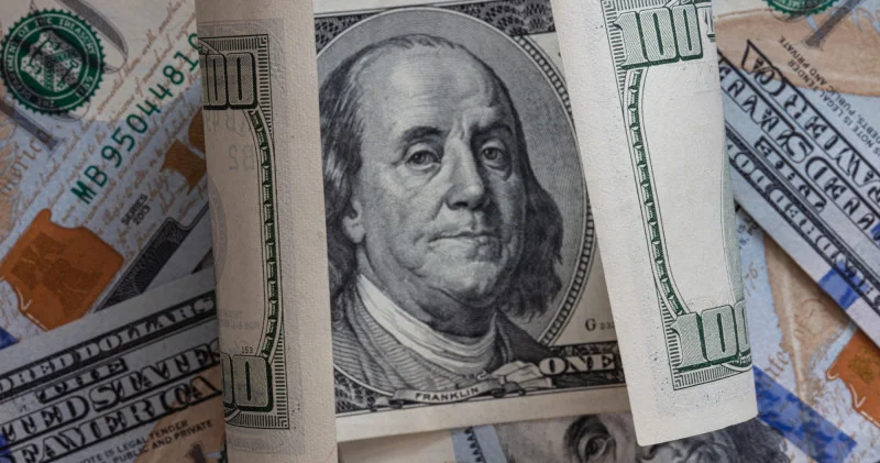 Қазақстанда доллар бағамы тағы төмендеді