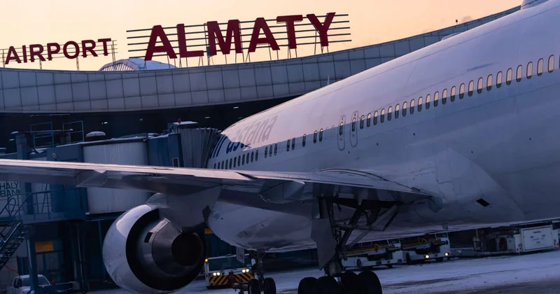 Алматыда ұшақта шетелдік төрт азамат төбелес шығарған