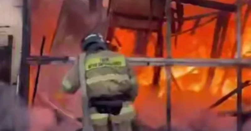 Газовый баллон взорвался при пожаре в гараже в Астане