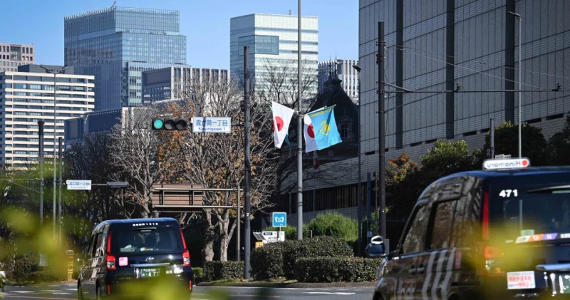 Токио көшелеріне Қазақстанның туы ілінді: 17 желтоқсан 2025, 11:00 жаңалықтар