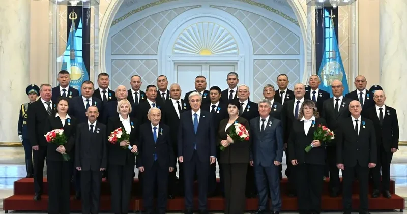 Қасым Жомарт Тоқаев энергетика саласына үлес қосқан азаматтарды марапаттады