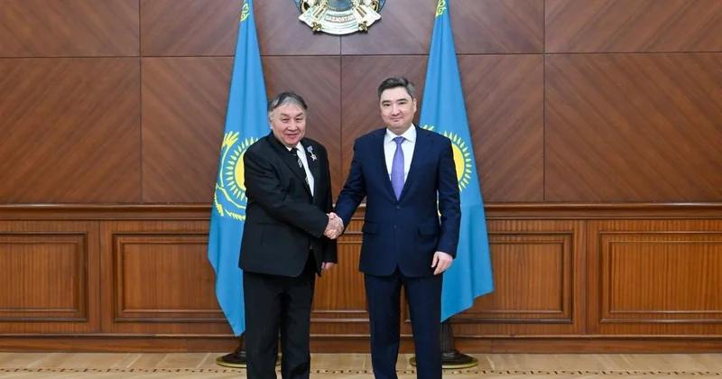 Ряд казахстанцев получили награды от имени Токаева