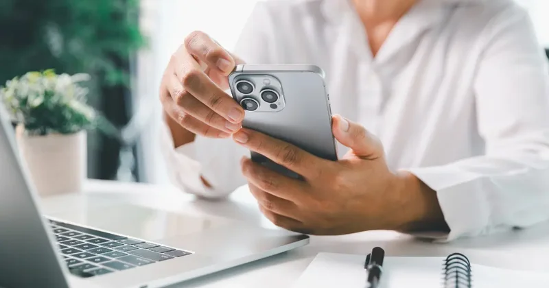 Новые правила для мобильных переводов: Минфин опроверг необходимость регистрации ИП при получении свыше 1 млн