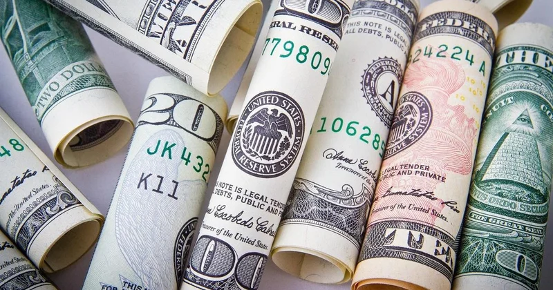 Курс доллара сильно снизился в Казахстане