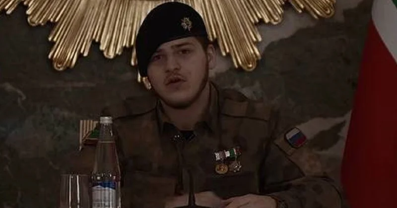 Кадыров опубликовал видео с сыном на фоне слухов о ДТП: ему вручили очередную награду