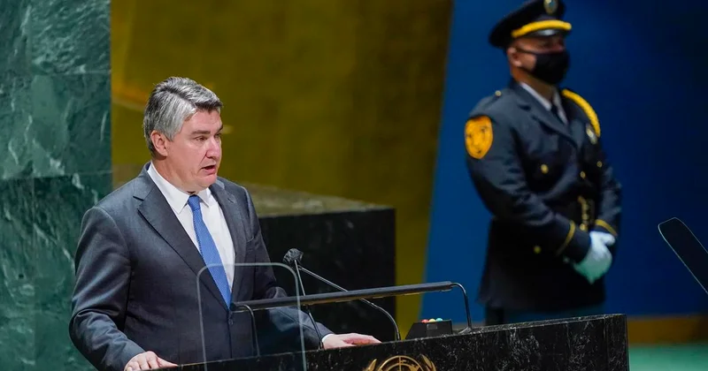 Трампа попросили переключиться с Гренландии на Шпицберген: в России отреагировали