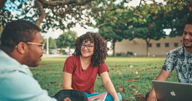 Какие профессии и страны сегодня популярны среди казахстанских абитуриентов
