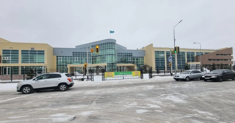 Ученик выпал из окна Назарбаевской школы в Петропавловске