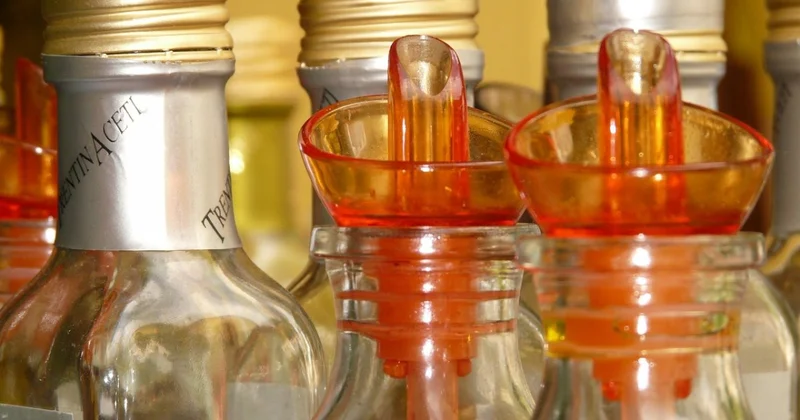 Сразу три человека выпили уксус в Петропавловске