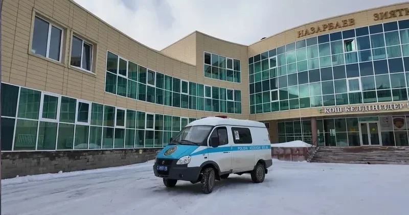 Петропавлда Назарбаев зияткерлік мектебінің терезесінен 12 сынып оқушысы құлады