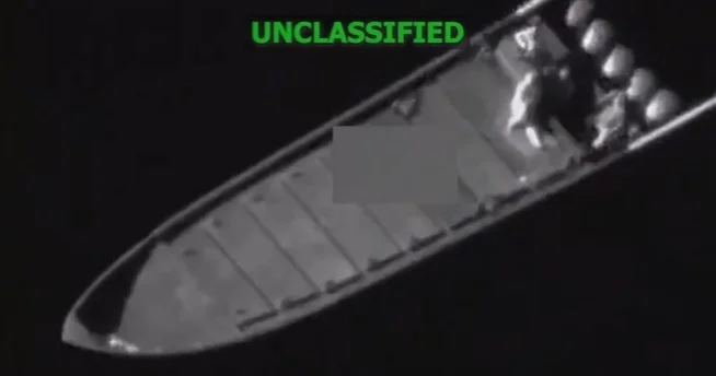 АҚШ әскері есірткі тасымалдаушылардың кемелеріне шабуылдап, 11 адам мерт болды