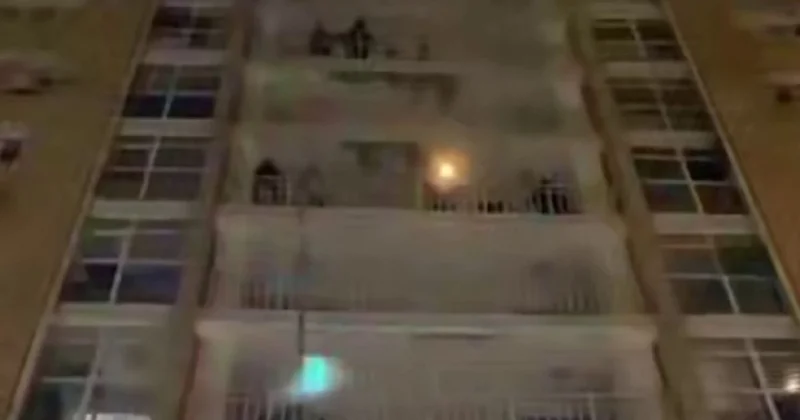 12 человек спасли во время пожара в многоэтажке в Астане (видео)